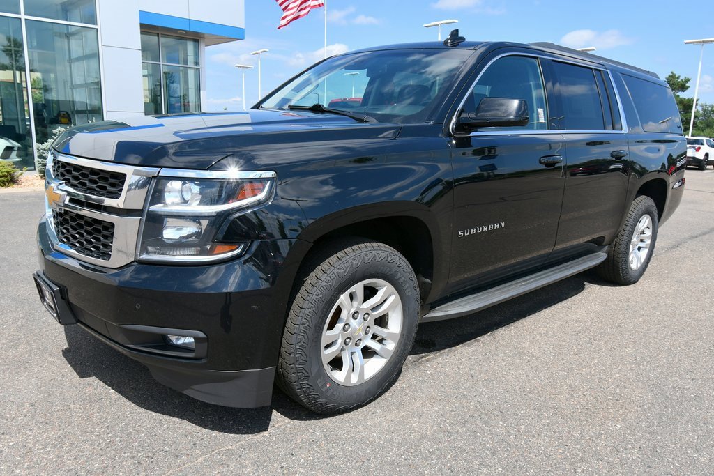 Used 2016 Chevrolet Suburban LT with VIN 1GNSKHKC3GR192374 for sale in North Branch, Minnesota