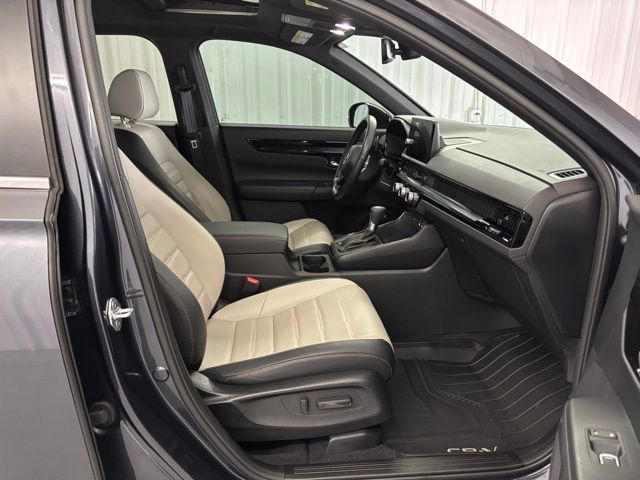 2024 Honda CR-V Hybrid Sport Touring photo 23