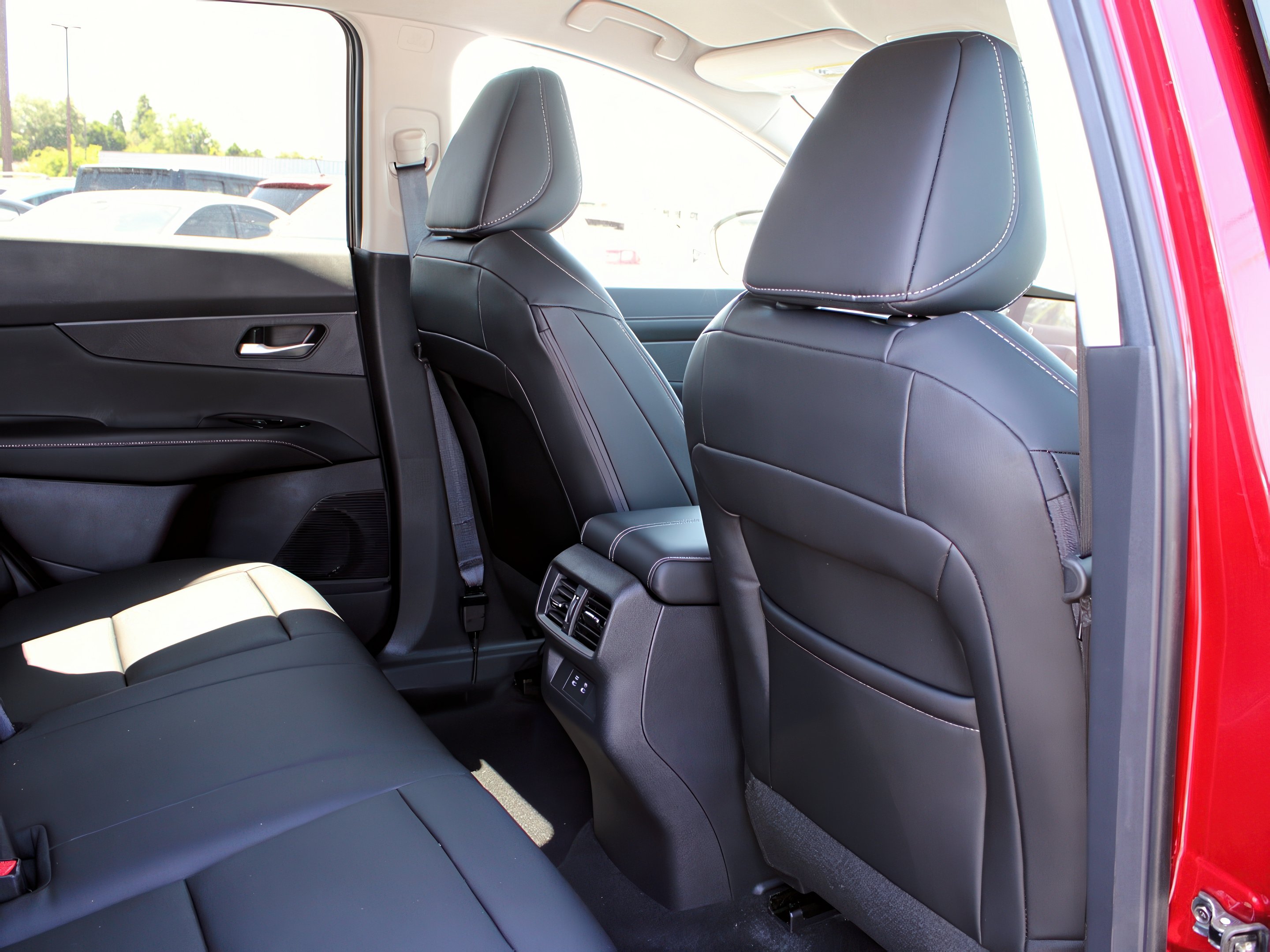2025 Nissan Murano SV photo 27