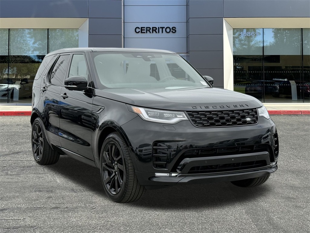 2025 Land Rover Discovery SE photo 3