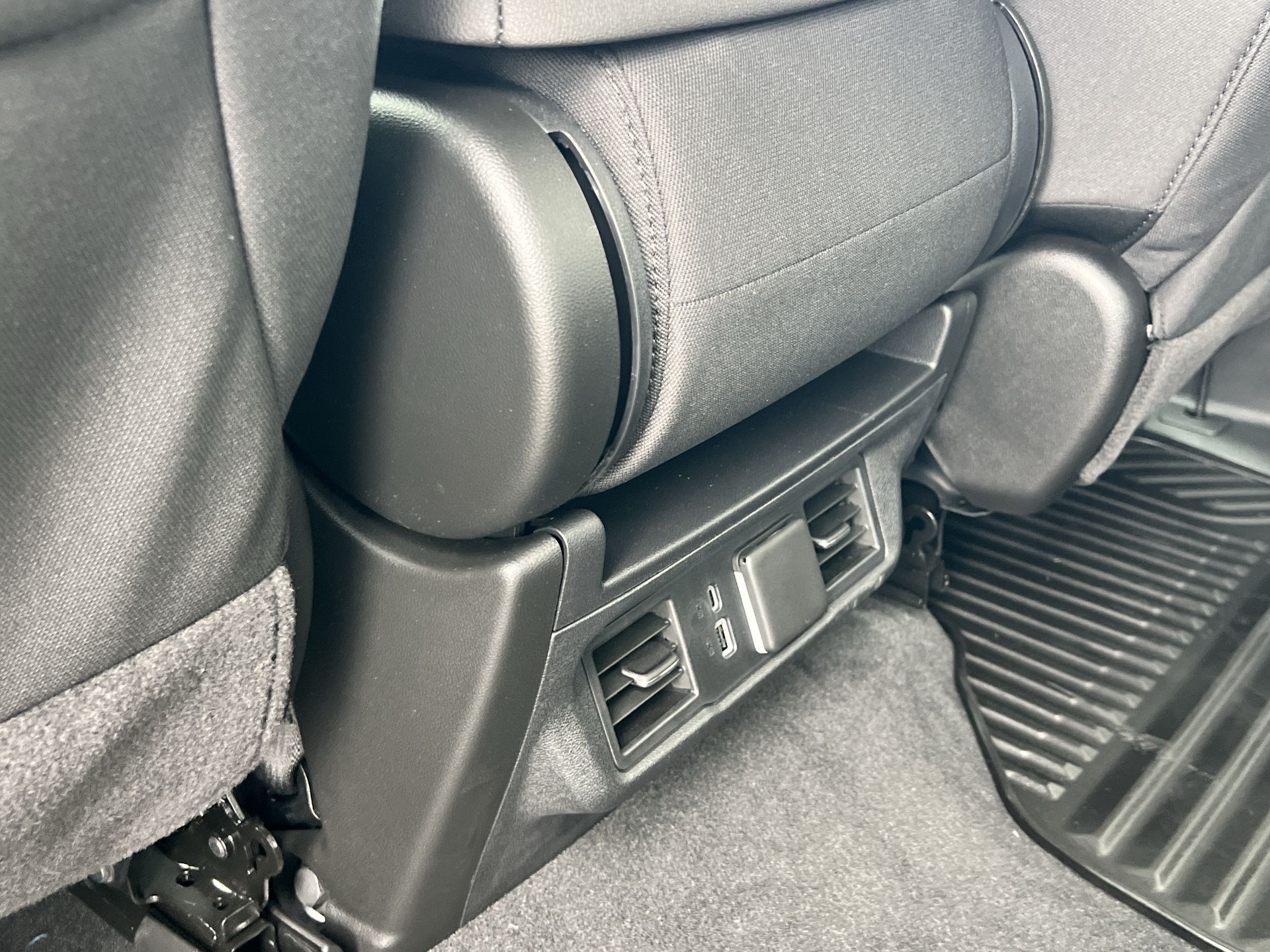 2025 Chevrolet Silverado 1500 RST photo 23