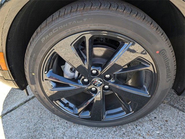 2024 Buick Envision Sport Touring photo 11