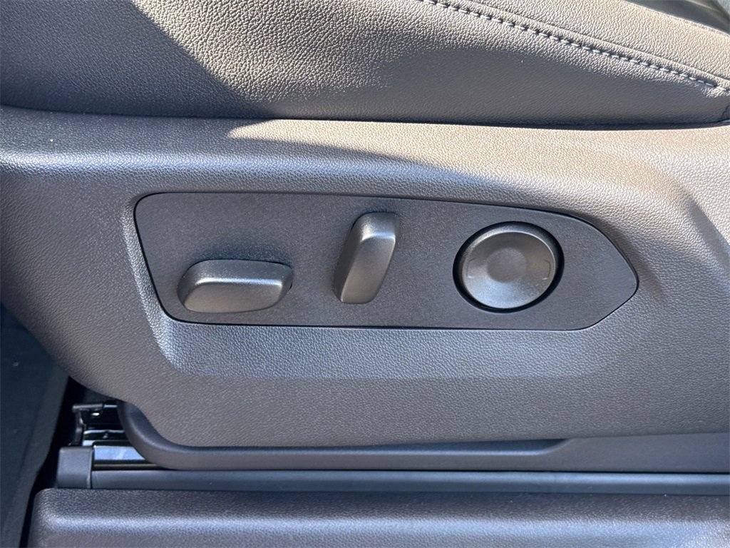 2026 GMC SIERRA - Image 16