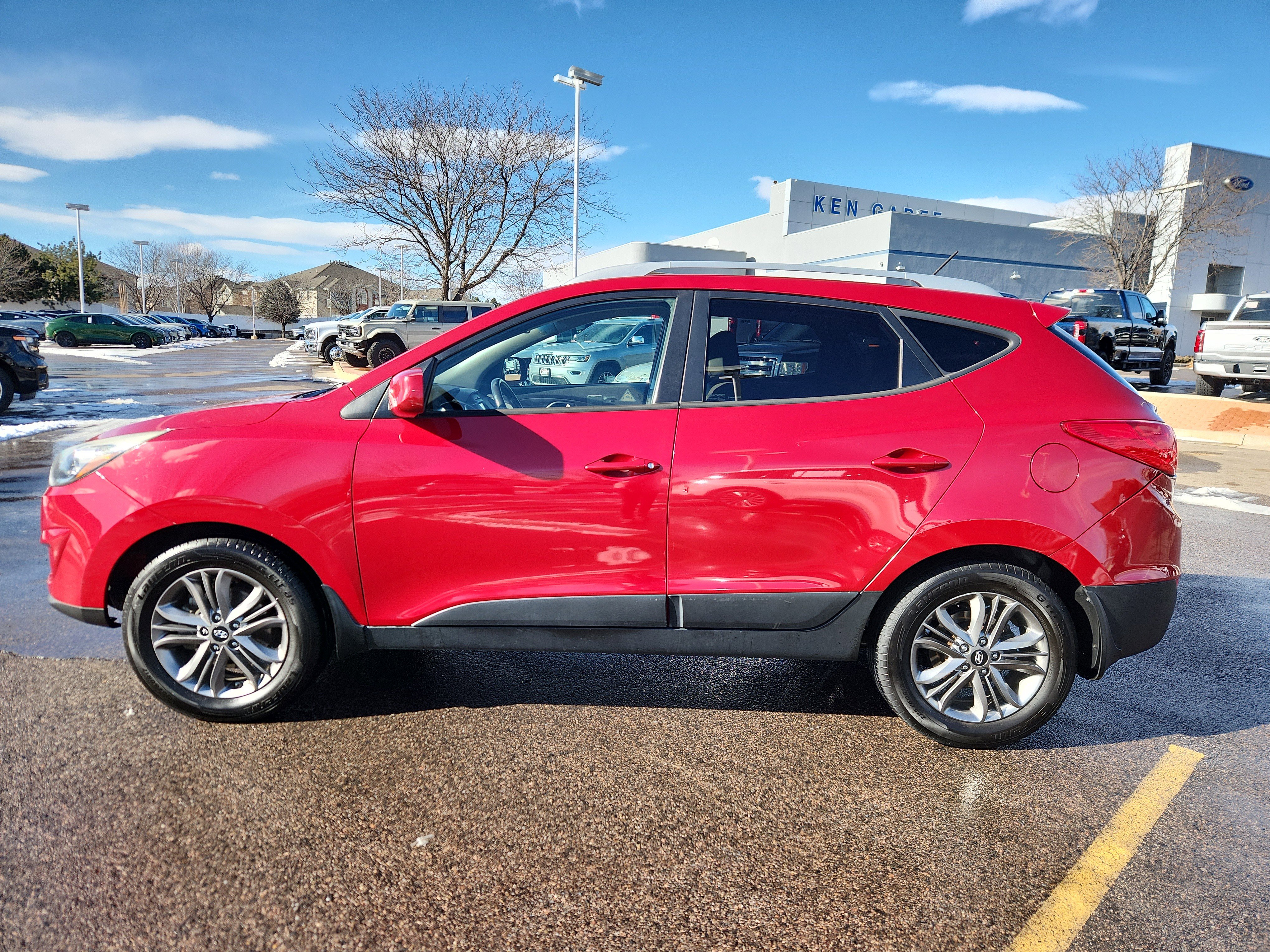 Used 2014 Hyundai Tucson SE with VIN KM8JUCAG5EU803310 for sale in Greeley, CO