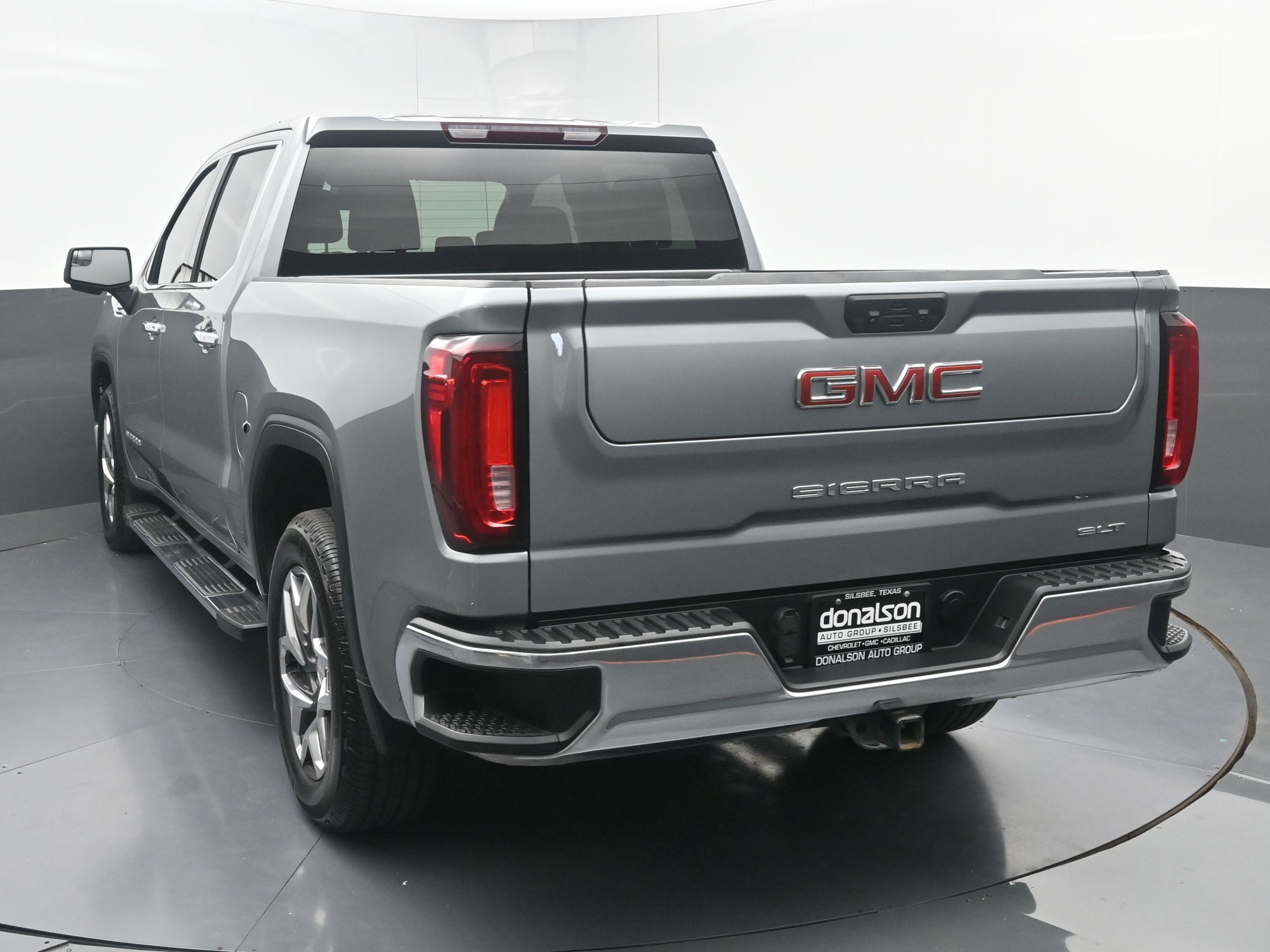 2023 Gmc Sierra 1500 SLT photo 3