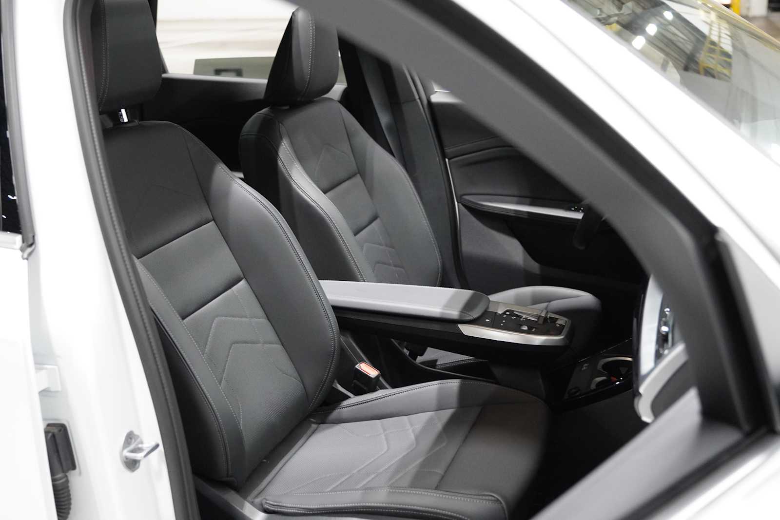 2025 Bmw X1 XDrive28i photo 10