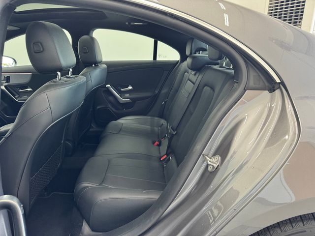 2022 Mercedes Benz CLA 250 photo 19