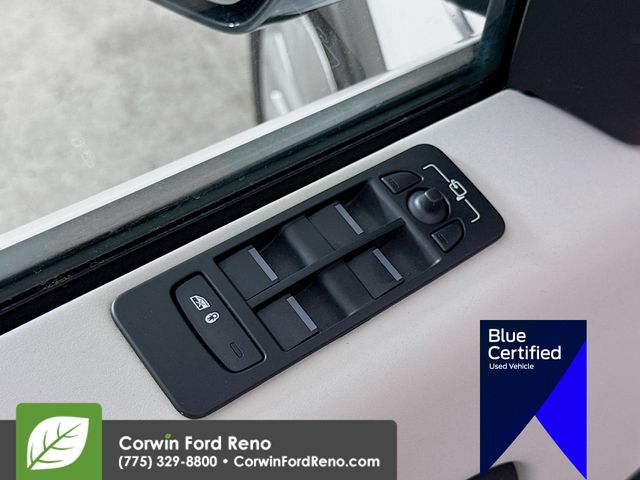 2020 Land Rover Discovery Sport S photo 14
