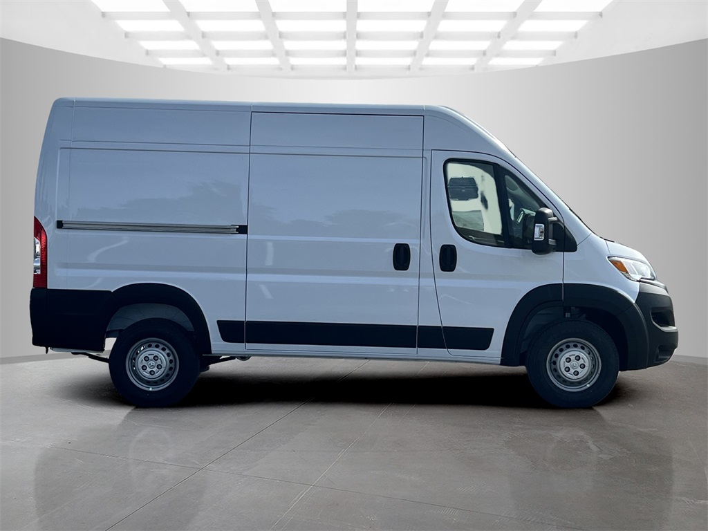 2024 Ram ProMaster 3500 photo 2