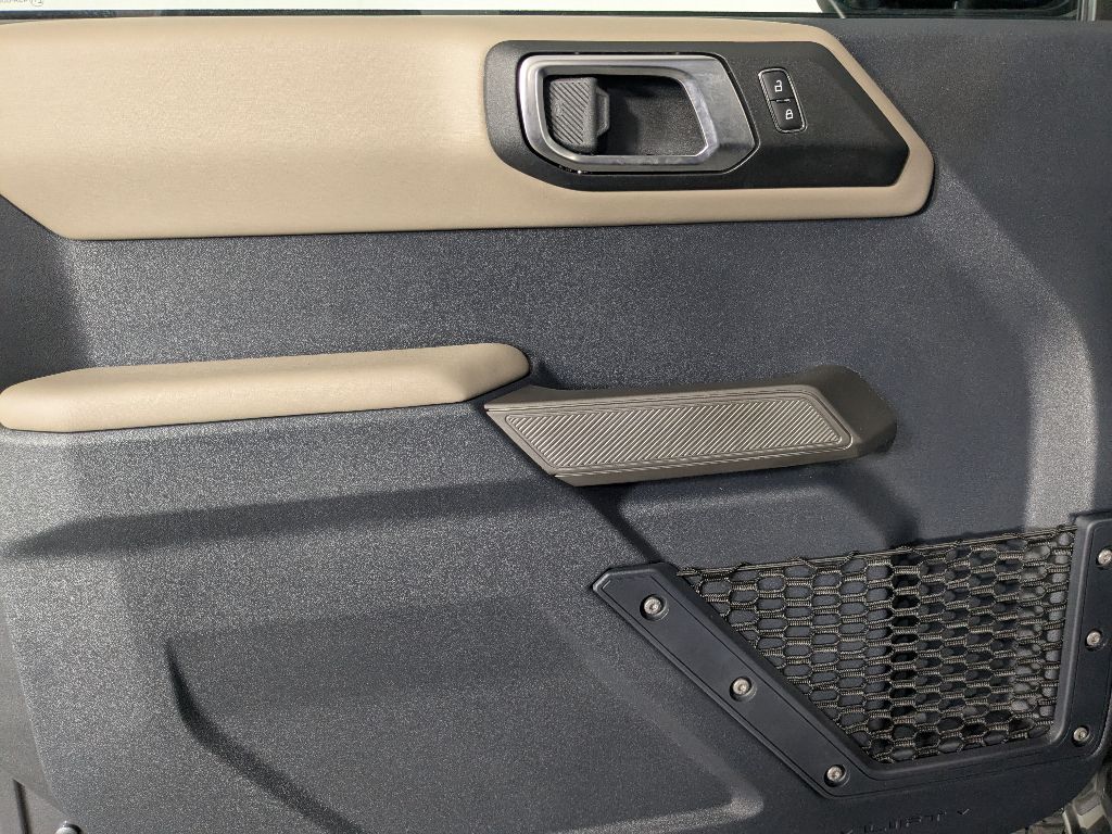 2023 Ford Bronco Base Big Bend Black Diamond Outer Banks Badlands Wildtrak Everglades photo 10