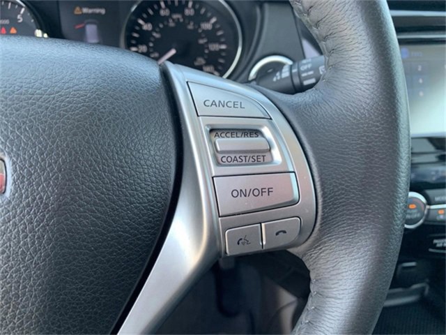 2014 Nissan Rogue SL photo 30
