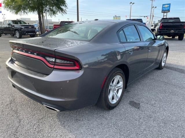 2022 Dodge Charger SXT photo 7