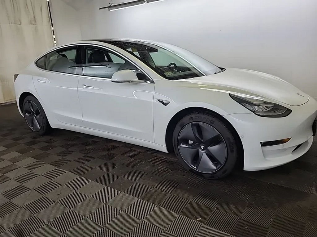 Used 2018 Tesla Model 3 Long Range with VIN 5YJ3E1EA5JF062518 for sale in Akron, OH
