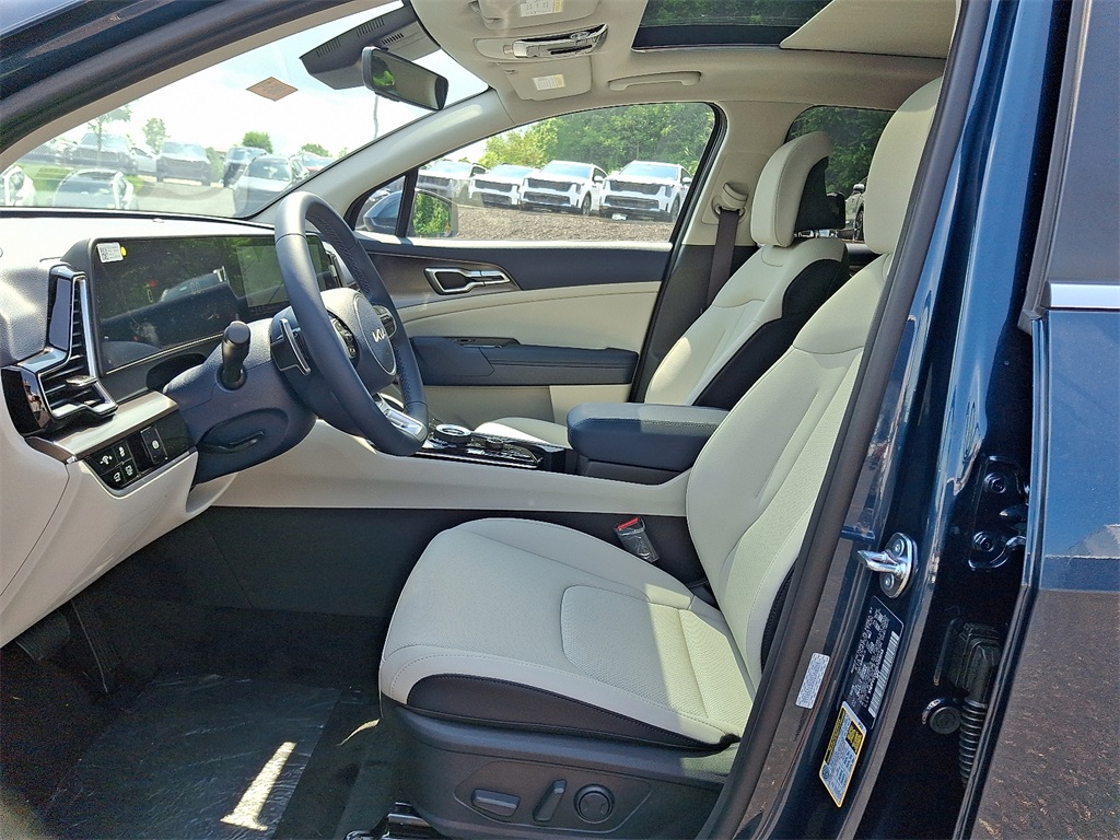 2025 Kia Sportage Hybrid EX photo 13