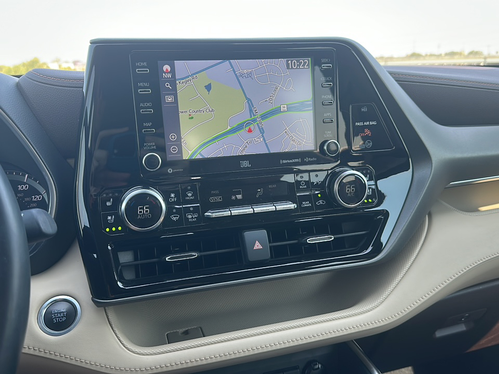 2021 Toyota Highlander Limited photo 20