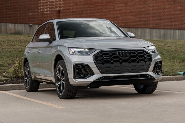2025 Audi Q5 S line Premium Plus