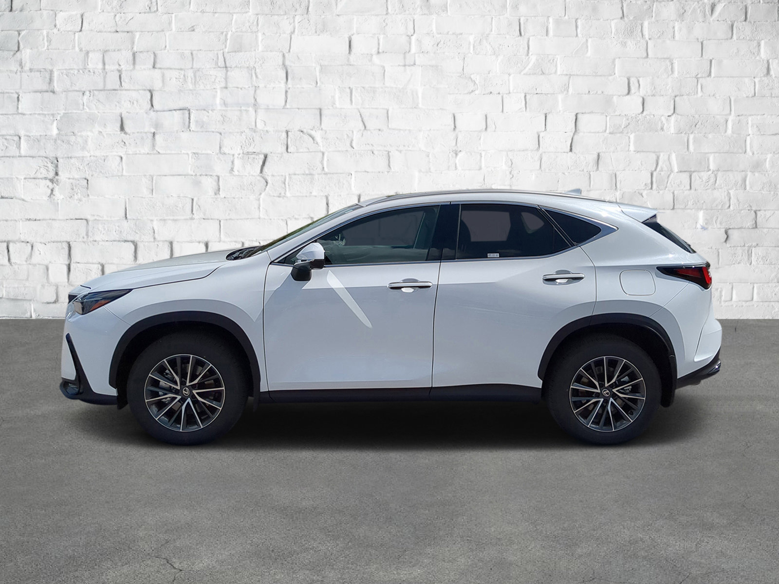 2026 Lexus NX 350 Premium photo 7