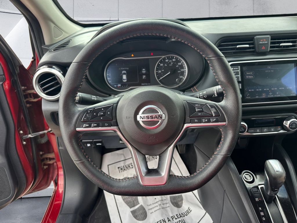 2022 Nissan Versa 1.6 SR photo 8