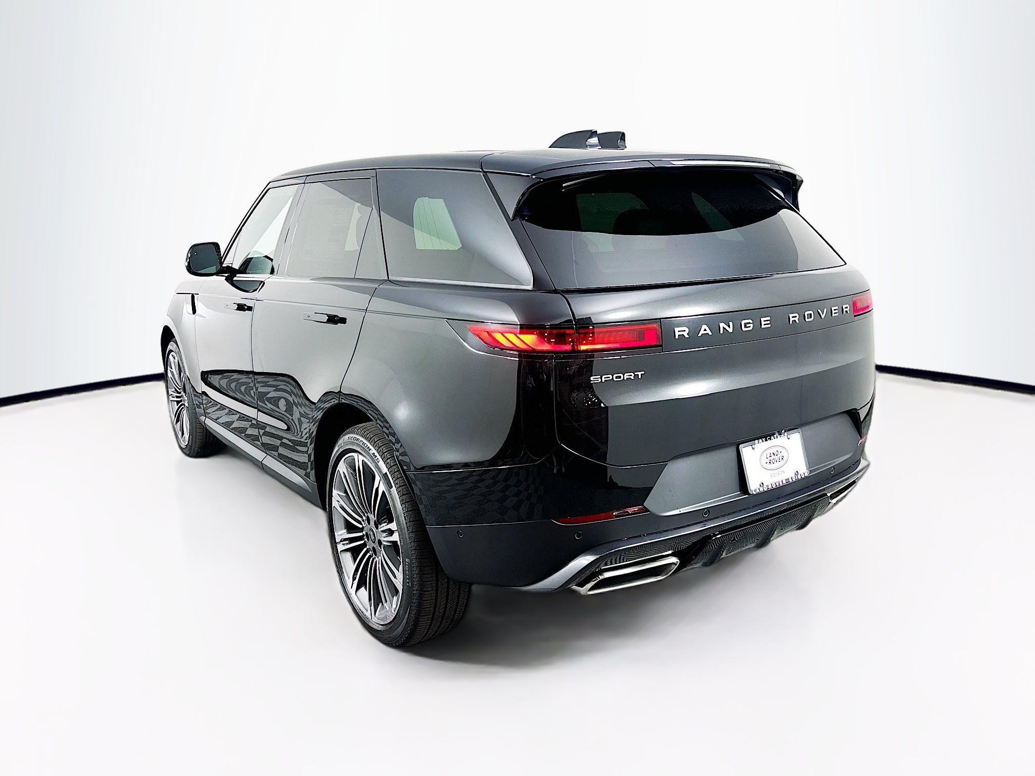 2025 Land Rover Range Rover Sport SE photo 6