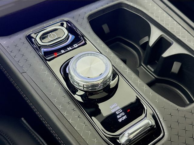 2025 Jeep Wagoneer S Limited photo 17