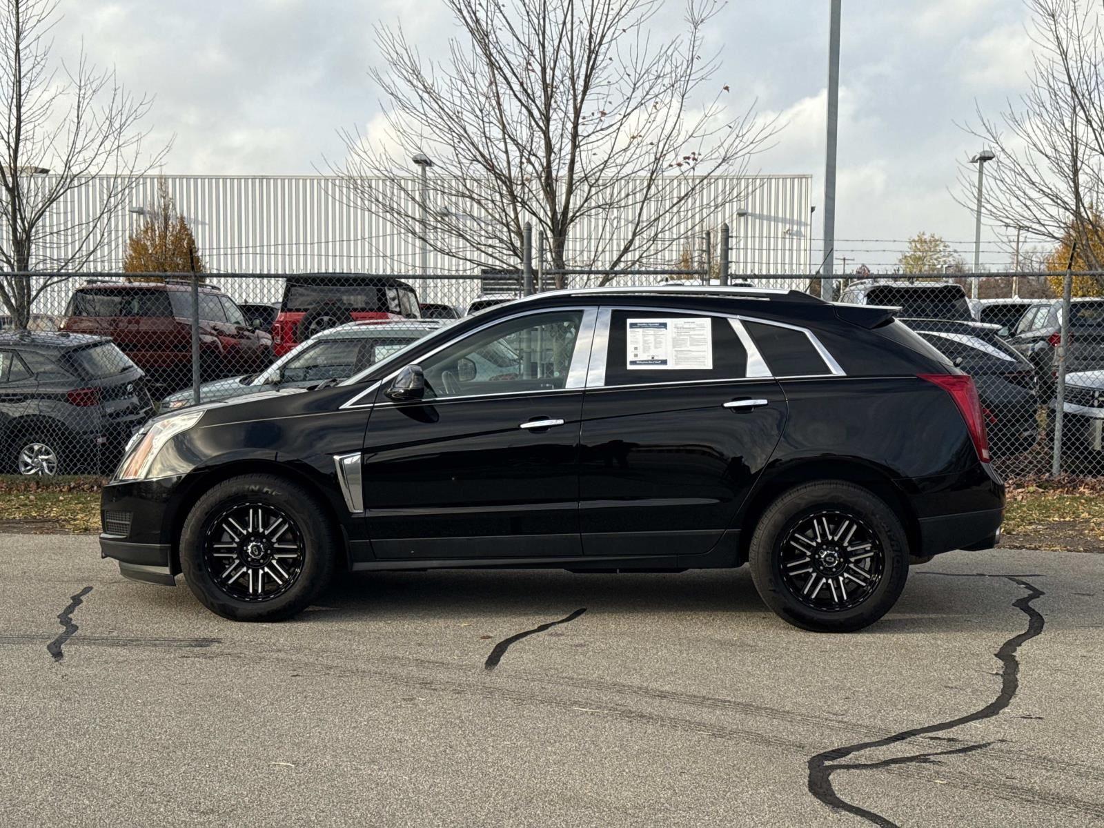 2016 Cadillac SRX Luxury photo 3