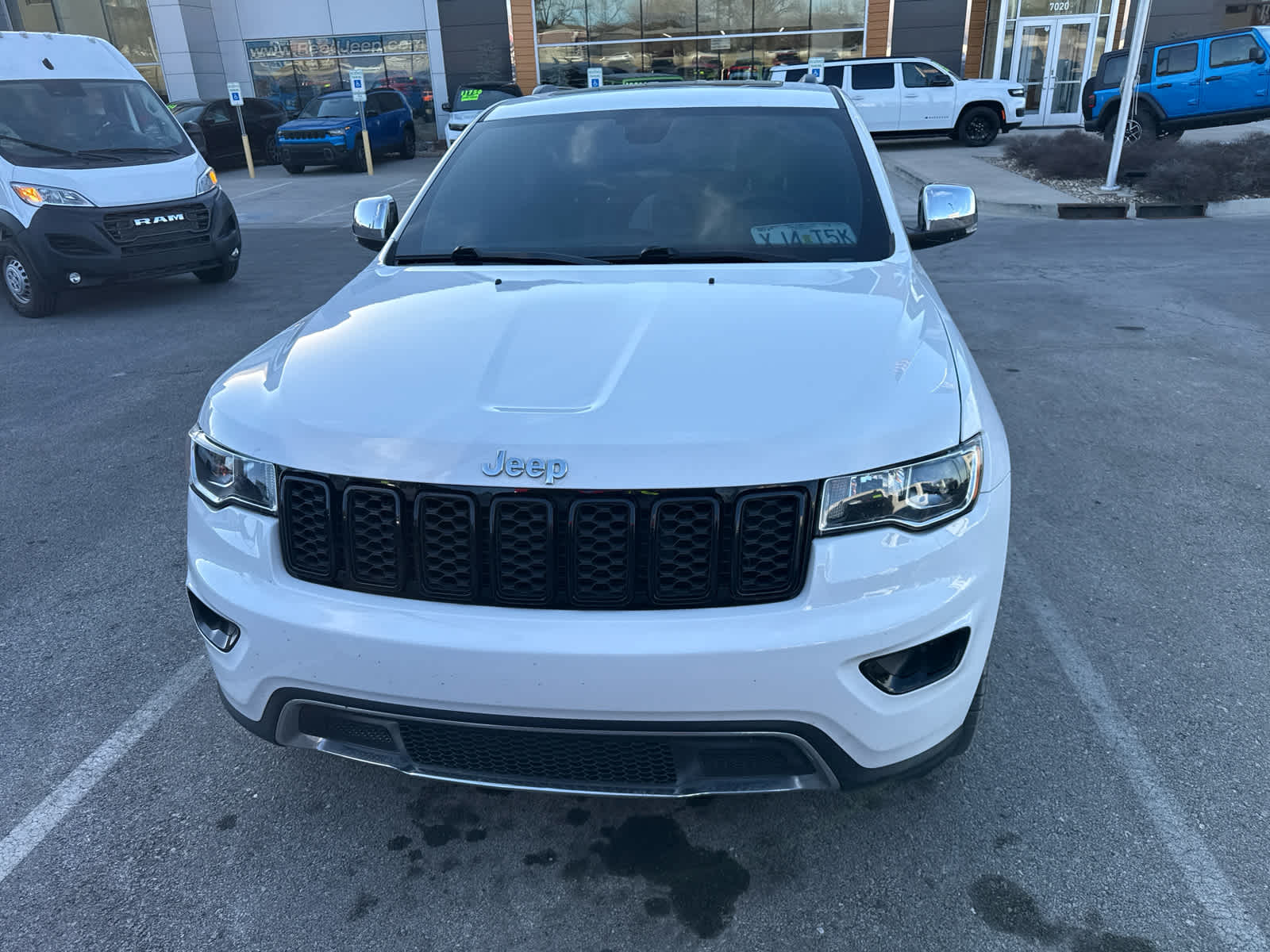 Used 2020 Jeep Grand Cherokee Limited with VIN 1C4RJFBT2LC158034 for sale in Kansas City