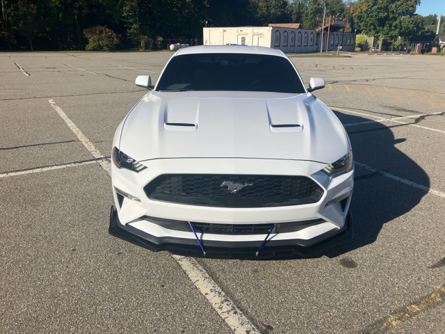 2020 Ford Mustang EcoBoost photo 2