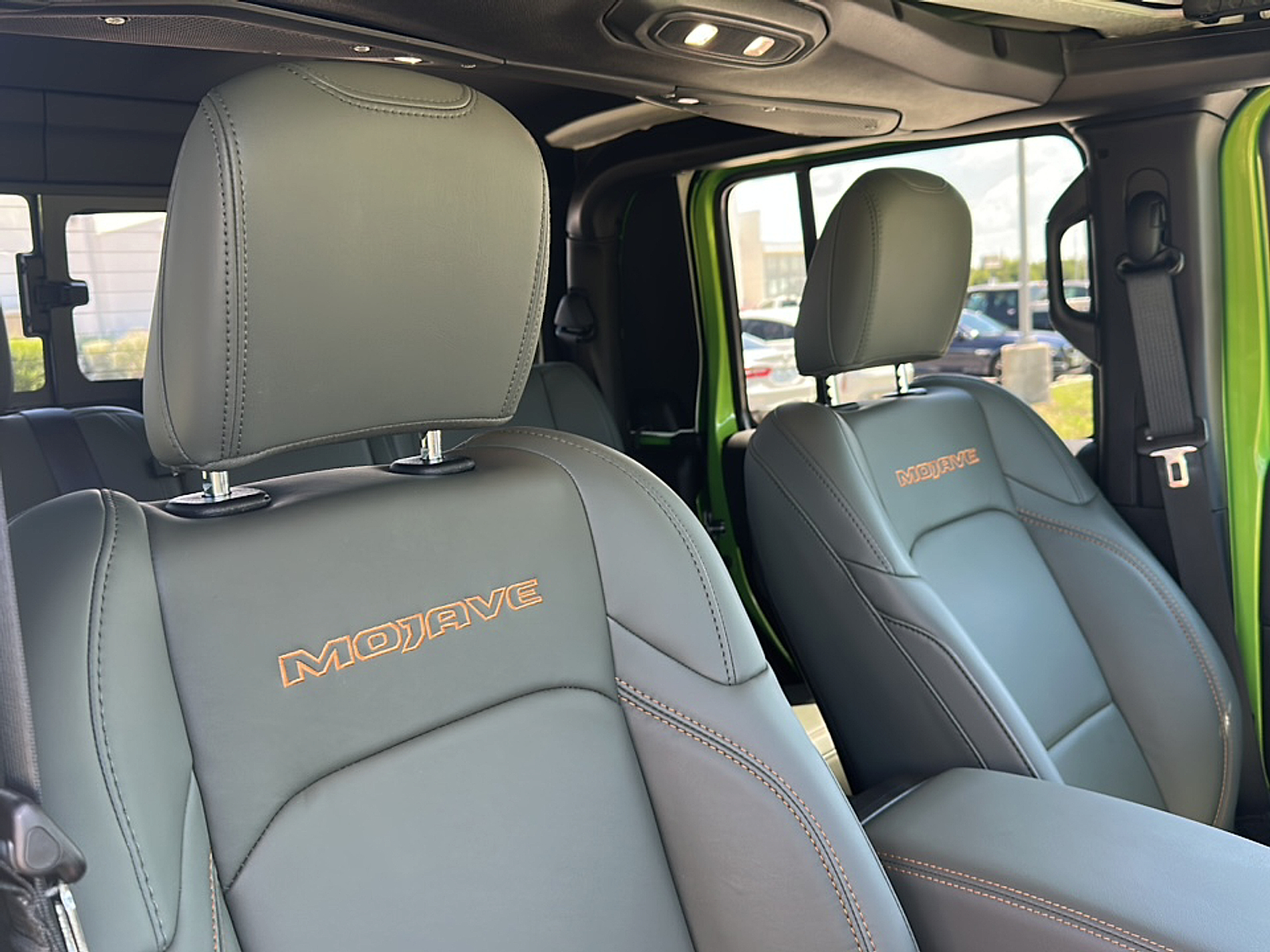 2025 Jeep Gladiator Mojave photo 11