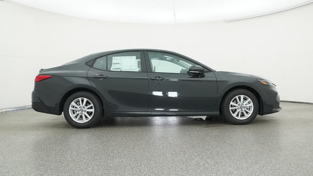 2026 Toyota Camry LE photo 26