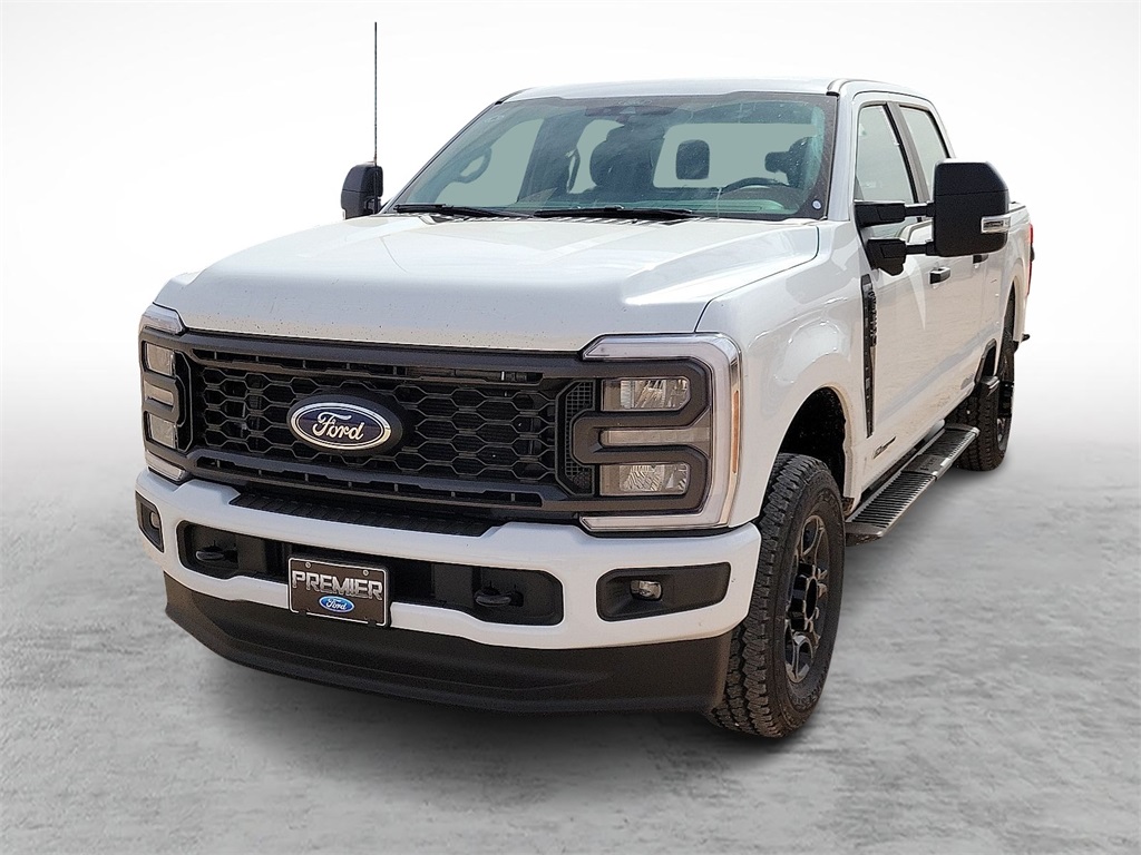 2025 Ford F-250 XL photo 4