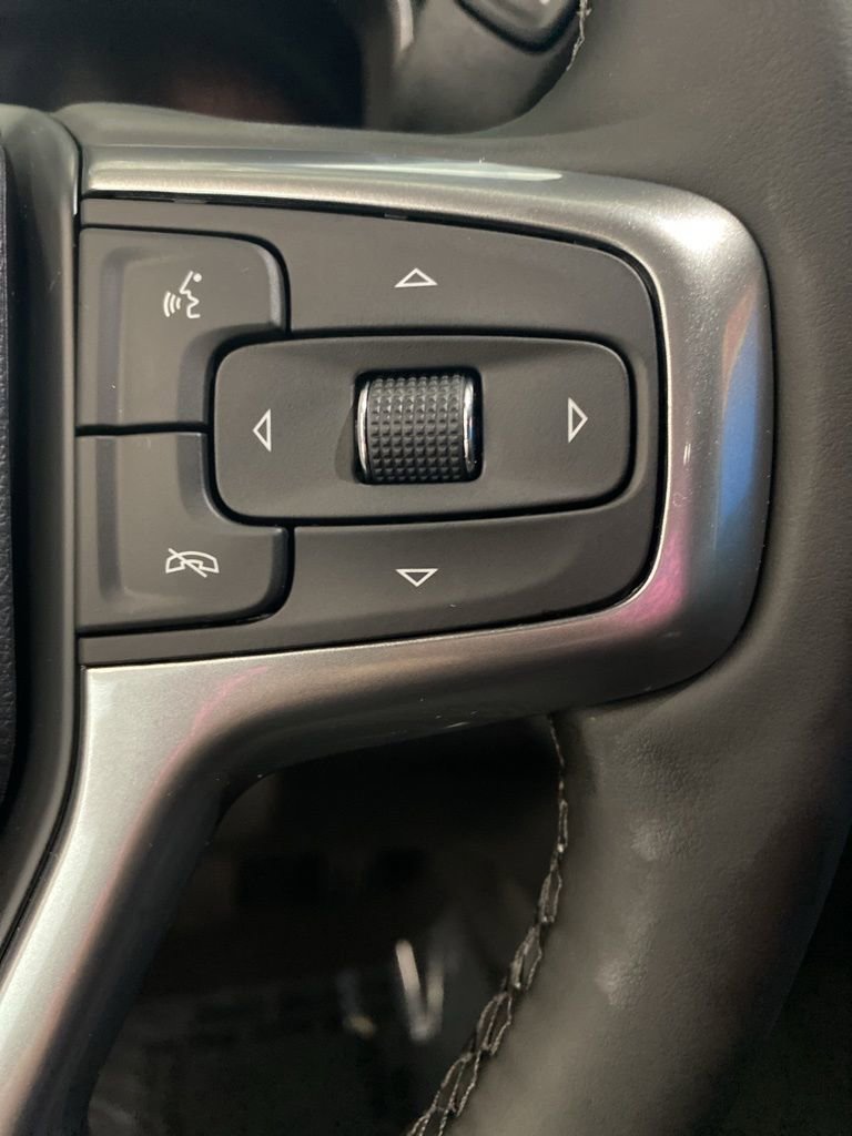 2026 Chevrolet Silverado 1500 LT photo 3
