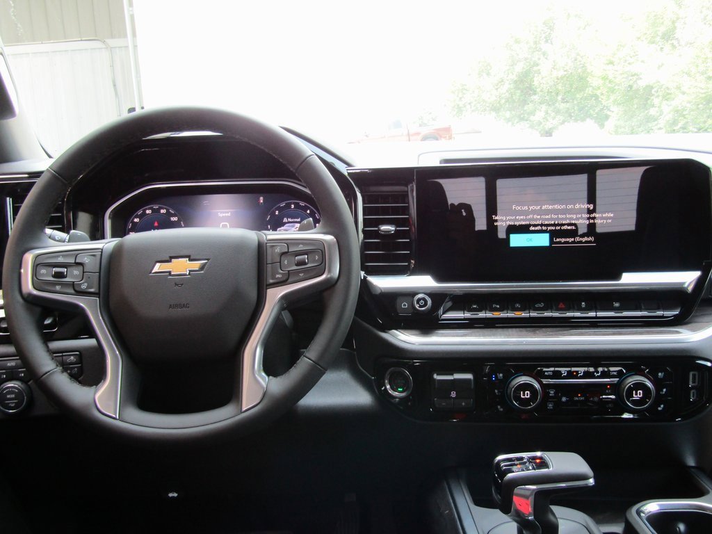 2026 Chevrolet Silverado 1500 LTZ photo 4