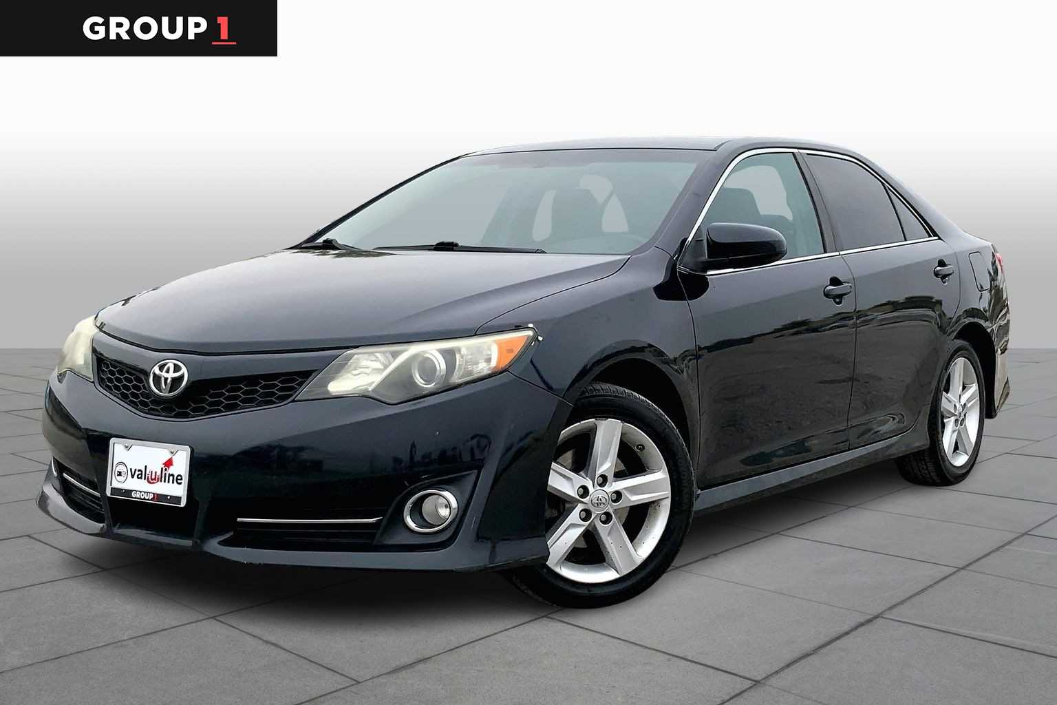 2014 Toyota Camry SE