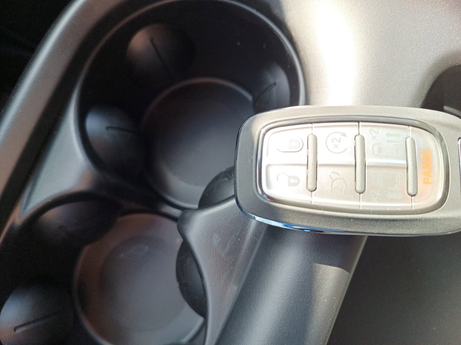 2026 Chrysler Pacifica photo 26