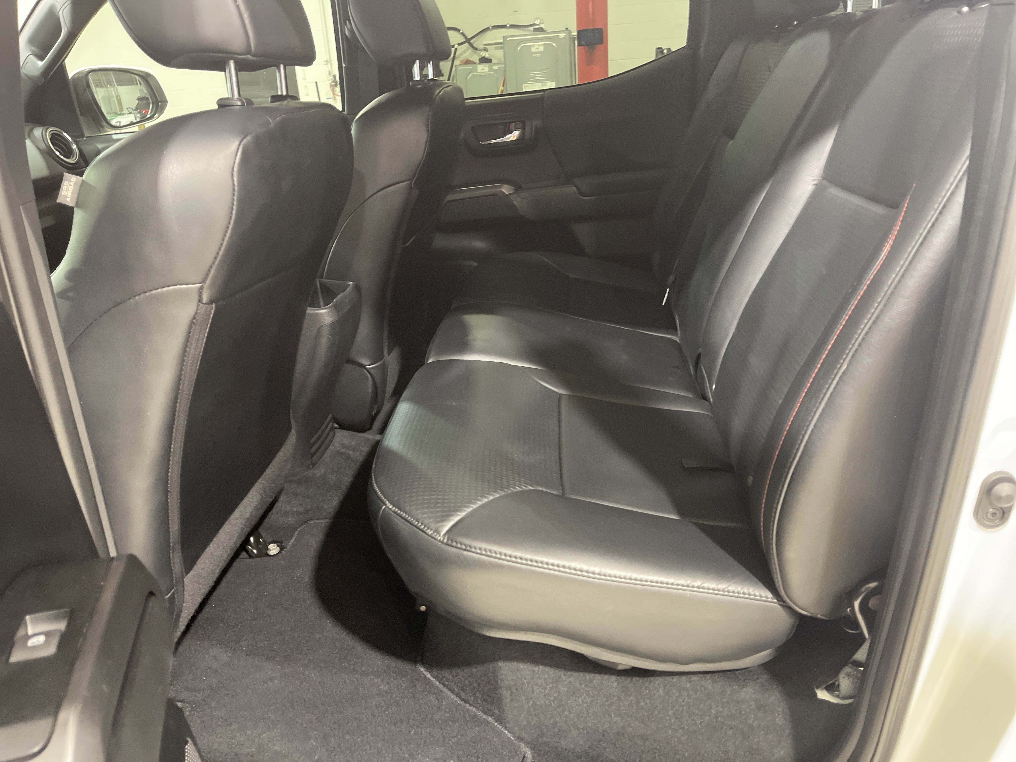2019 Toyota Tacoma SR5 photo 3
