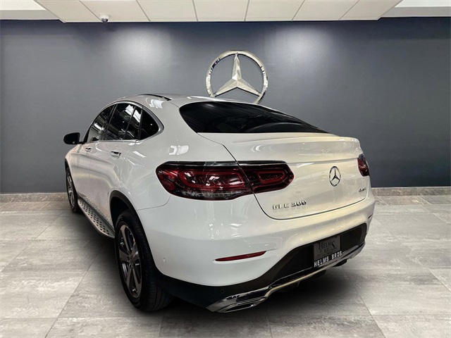 2022 Mercedes Benz GLC 300 Coupe 4MATIC photo 4