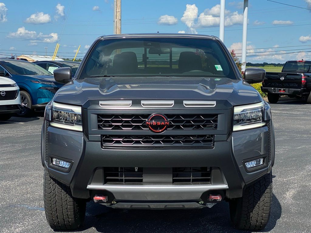 2025 Nissan Frontier PRO-4X photo 9