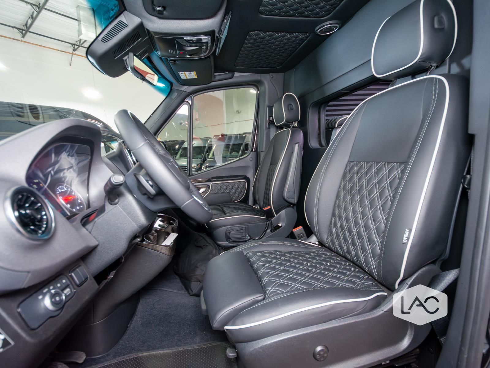 2024 Mercedes Benz Sprinter 3500 photo 20