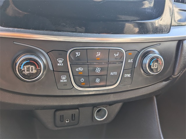 2022 Chevrolet Traverse 1LT photo 19