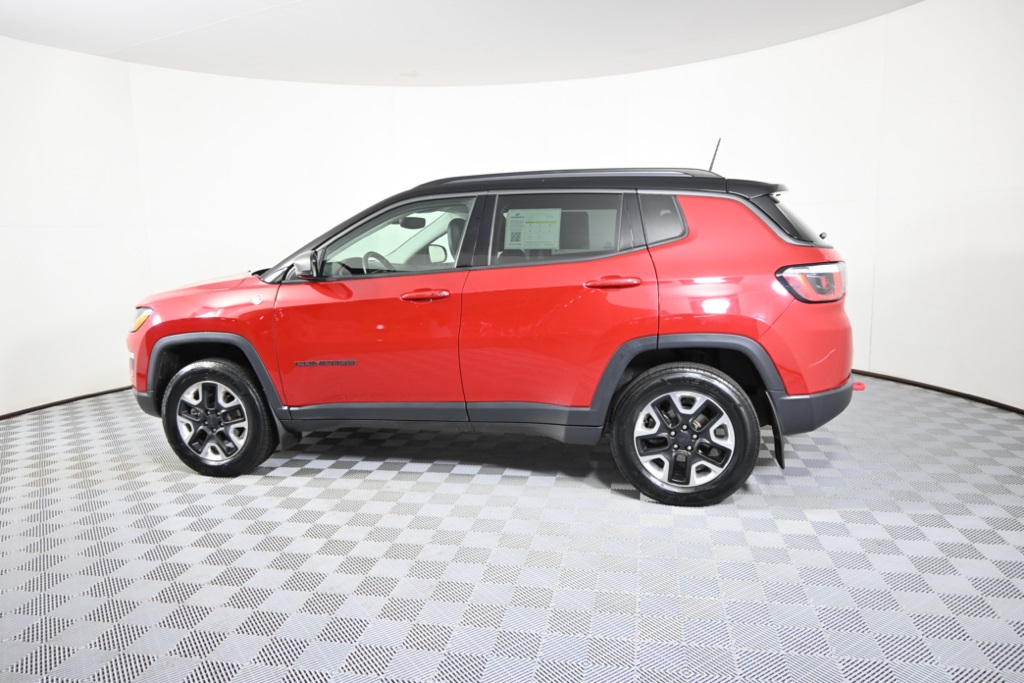 2018 Jeep Compass Trailhawk photo 2