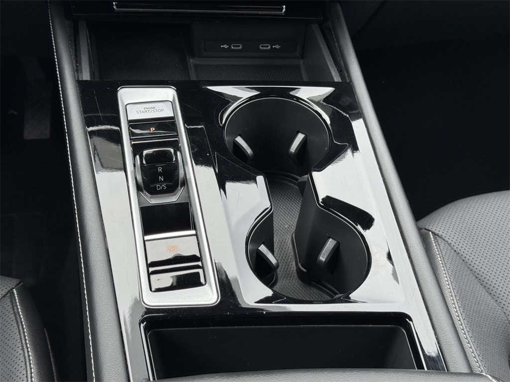 2024 Volkswagen Atlas SE Technology photo 20
