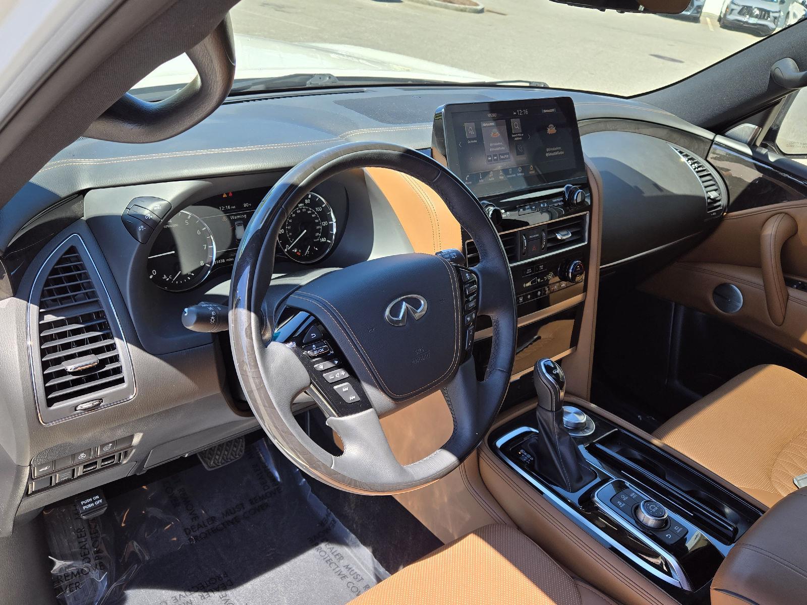 2023 Infiniti QX80 Sensory photo 5