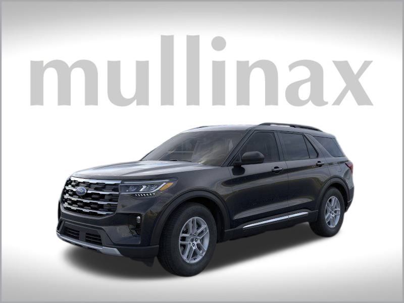 2025 Ford Explorer photo 3