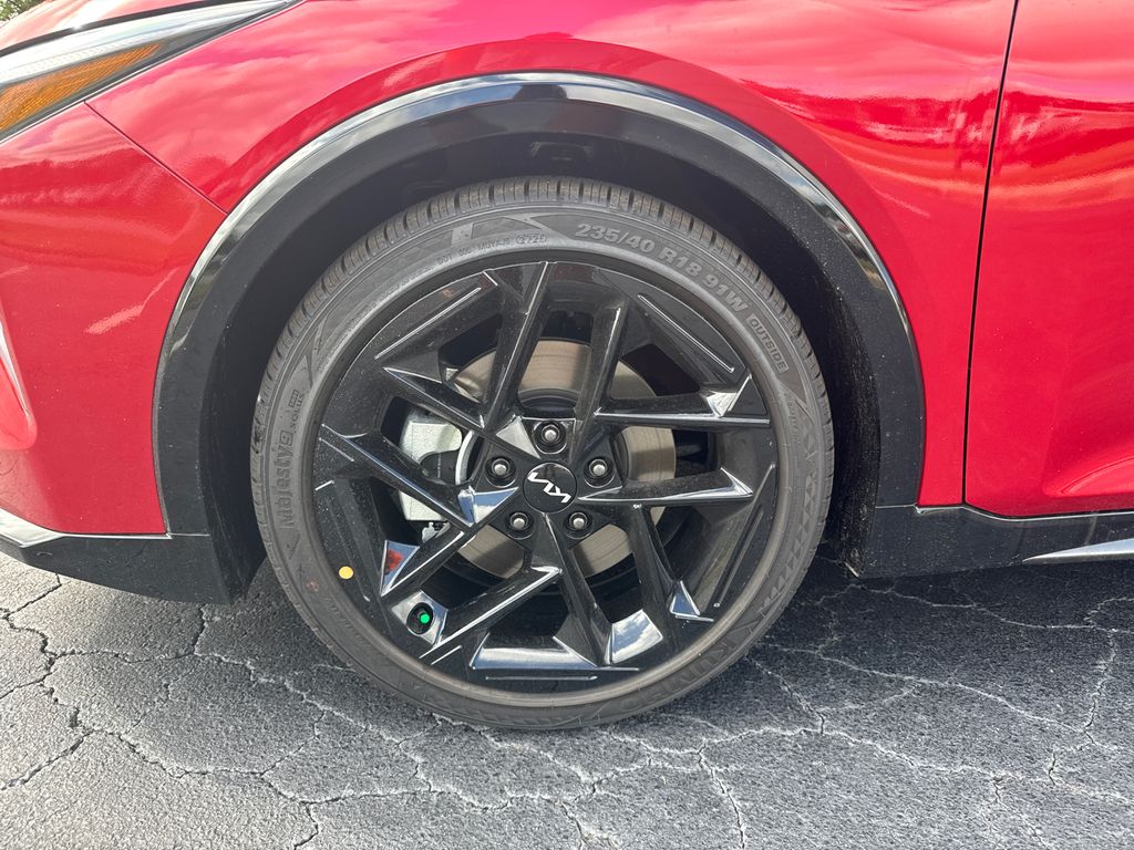 2025 Kia K4 GT-Line Turbo photo 9