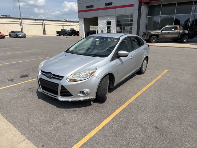 Used 2012 Ford Focus SE with VIN 1FAHP3F28CL204563 for sale in Saginaw, MI