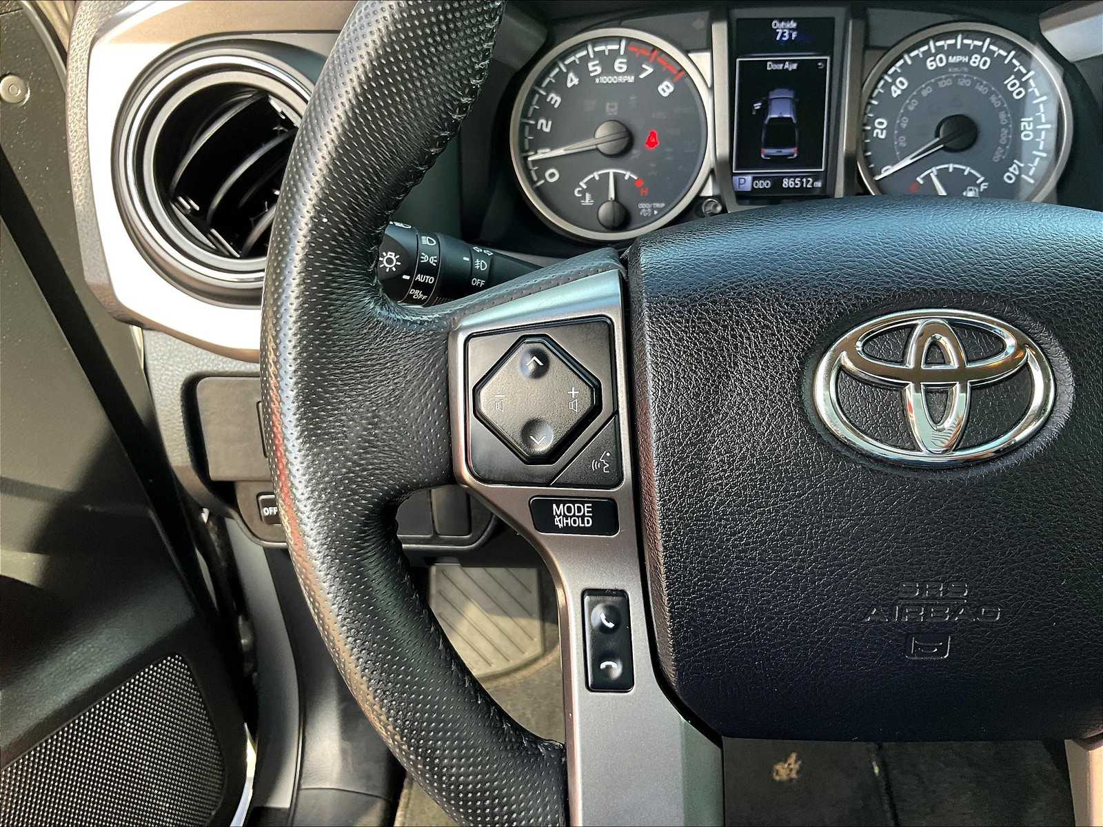 2021 Toyota Tacoma SR5 photo 22