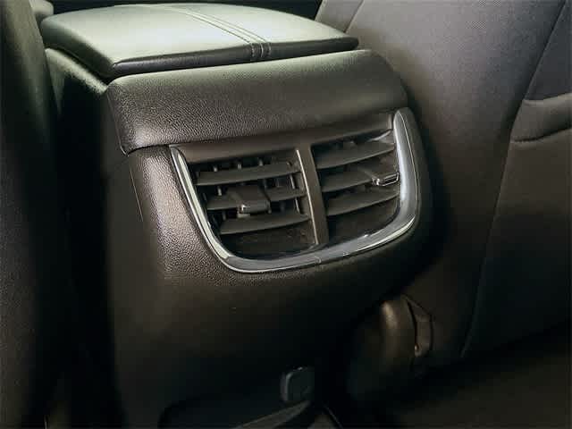 2022 Chevrolet Malibu 1LT photo 25