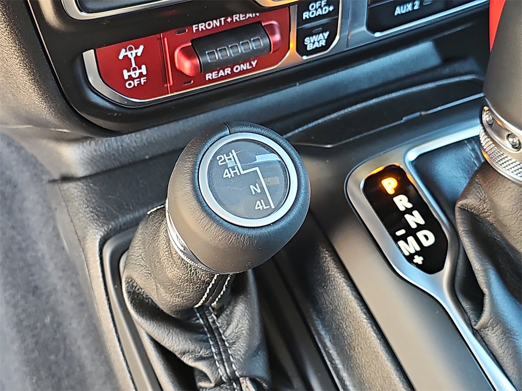 2025 Jeep Wrangler Rubicon photo 29