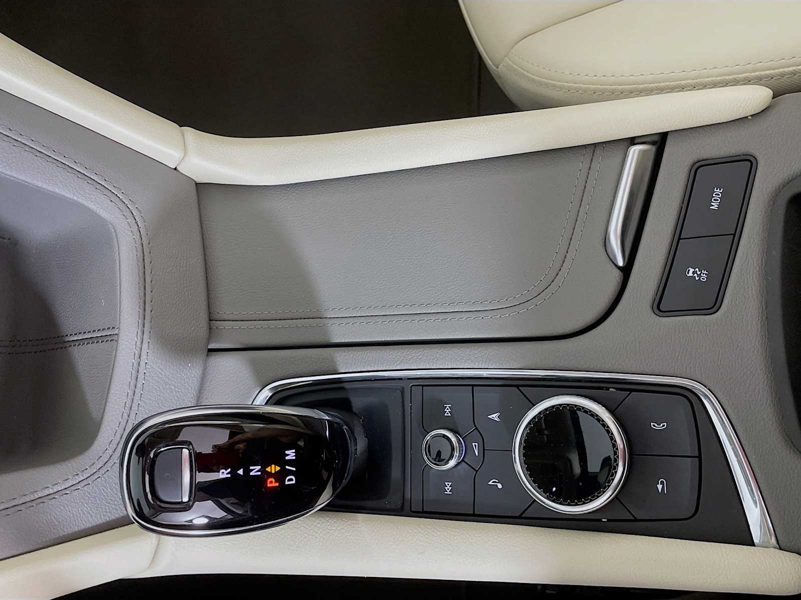 2022 Cadillac XT5 Premium Luxury photo 13