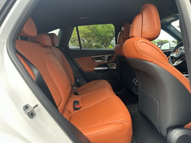 2025 Mercedes Benz GLC 350e 4MATIC photo 18
